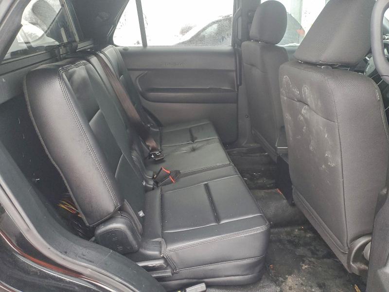 Фото 11 - FORD EXPLORER