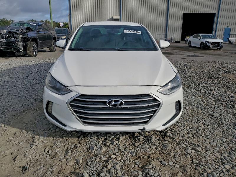 Фото 5 - HYUNDAI ELANTRA