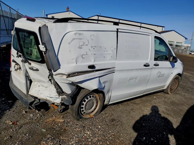 Фото 3 - MERCEDES-BENZ METRIS