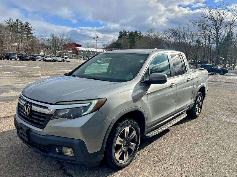 Фото 2 - HONDA RIDGELINE