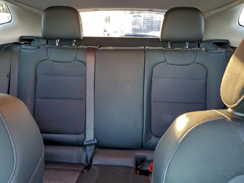 Фото 10 - CHEVROLET TRAX