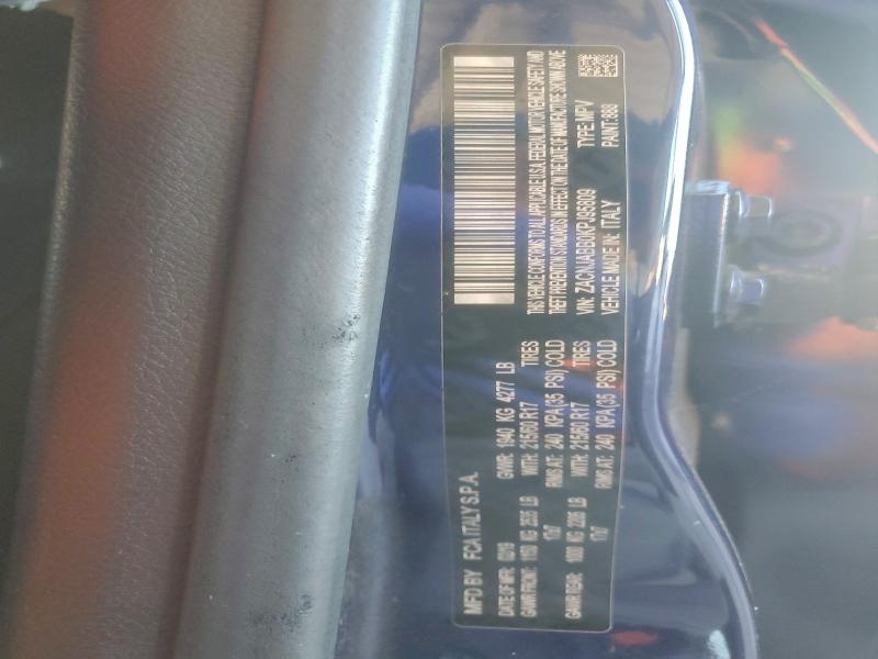 Фото 12 - JEEP RENEGADE