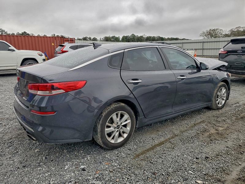 Фото 3 - KIA OPTIMA