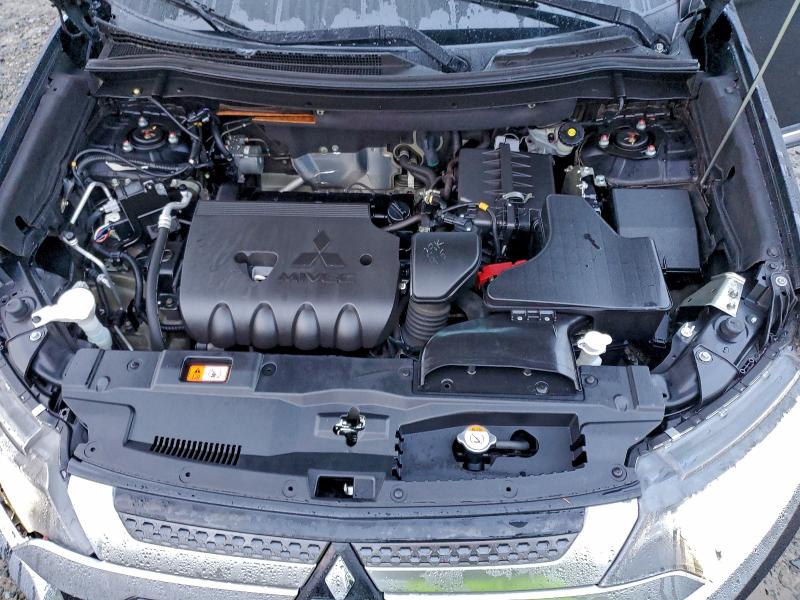 Фото 12 - MITSUBISHI OUTLANDER