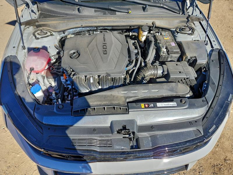 Фото 11 - KIA K5