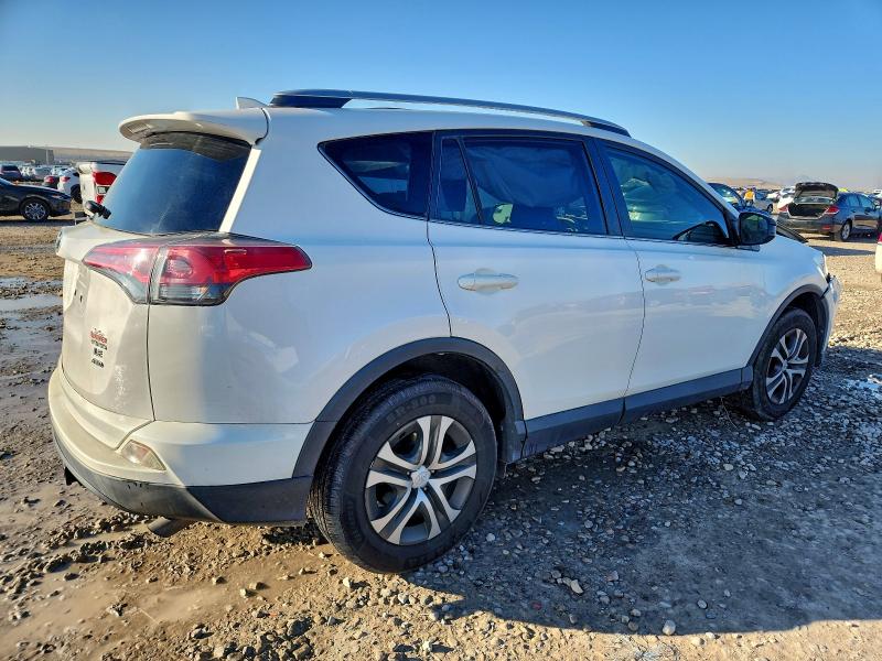 Фото 3 - TOYOTA RAV4