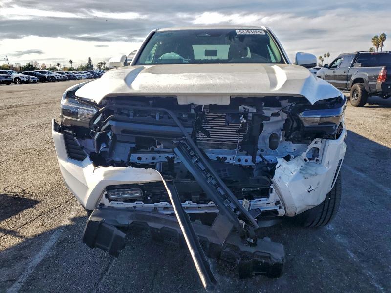 Фото 5 - TOYOTA TACOMA