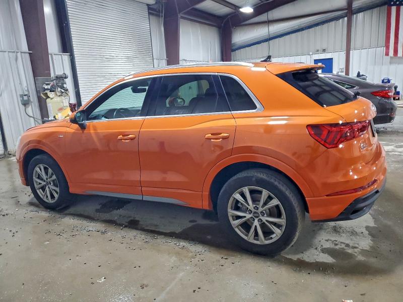 Фото 2 - AUDI Q3