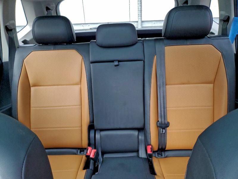 Фото 10 - VOLKSWAGEN TIGUAN