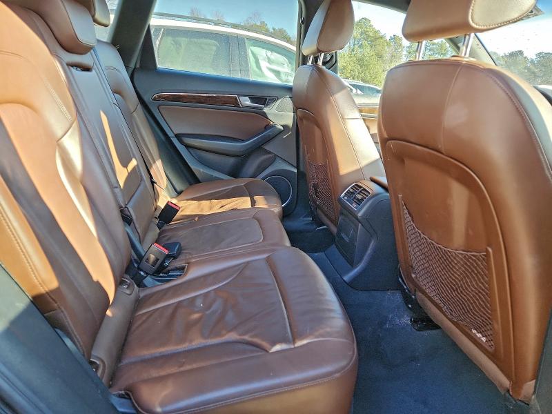 Фото 11 - AUDI Q5