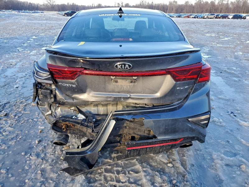 Фото 6 - KIA FORTE