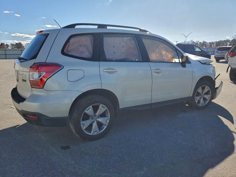 Фото 3 - SUBARU FORESTER