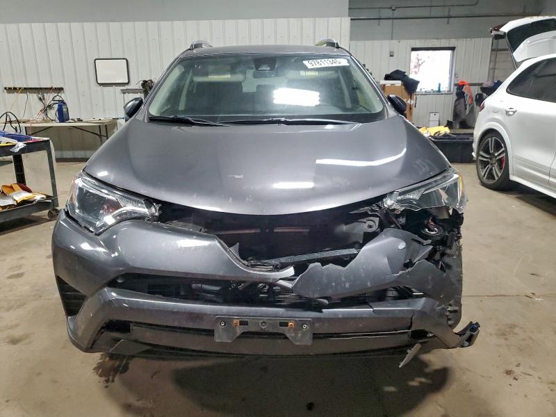 Фото 5 - TOYOTA RAV4