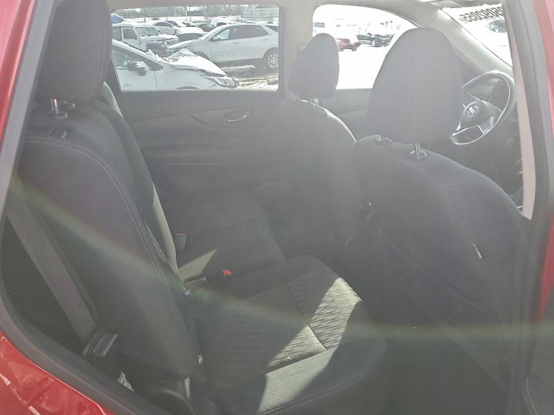 Фото 10 - NISSAN ROGUE