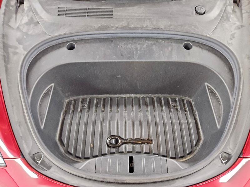 Фото 11 - TESLA MODEL 3