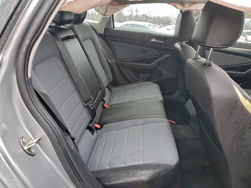 Фото 10 - VOLKSWAGEN JETTA