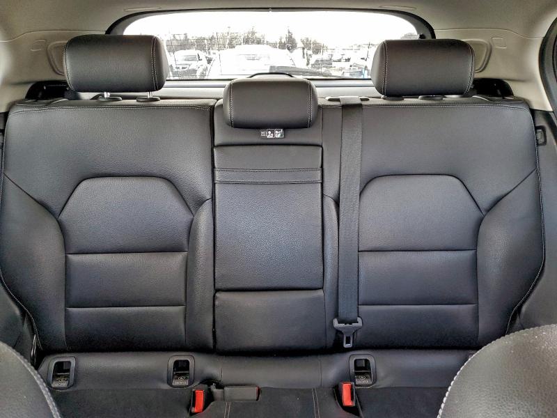 Фото 10 - MERCEDES-BENZ GLA-CLASS