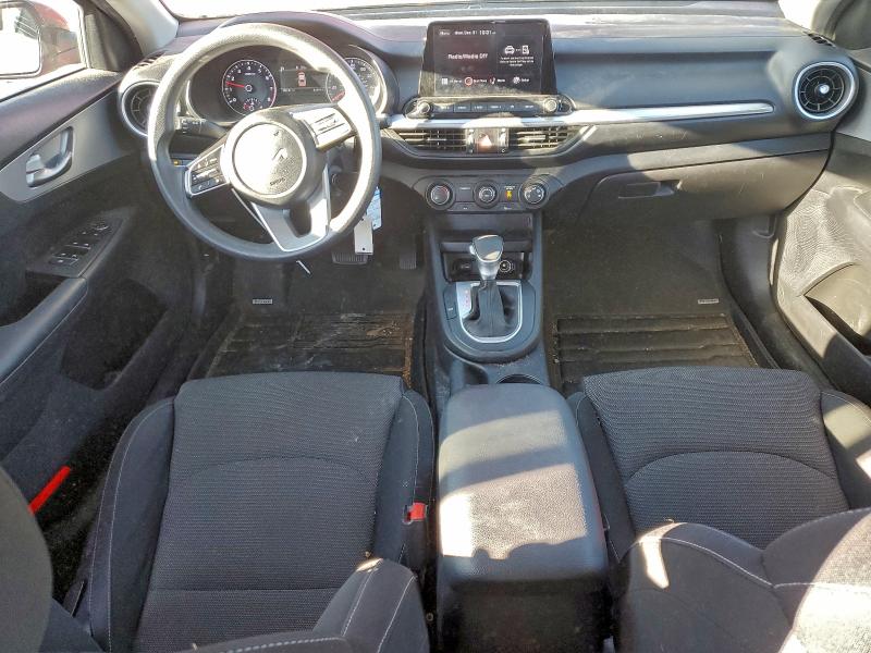 Фото 8 - KIA FORTE