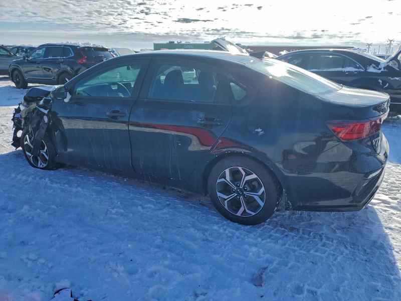 Фото 2 - KIA FORTE