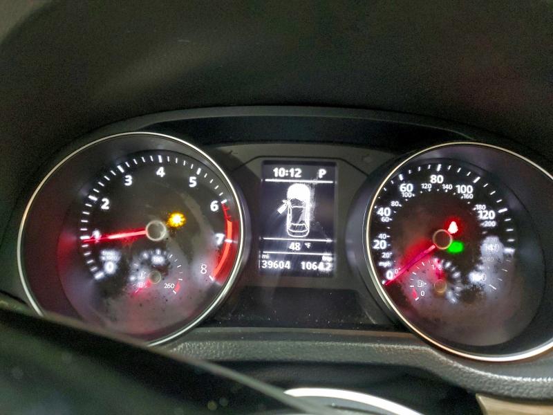 Фото 9 - VOLKSWAGEN PASSAT