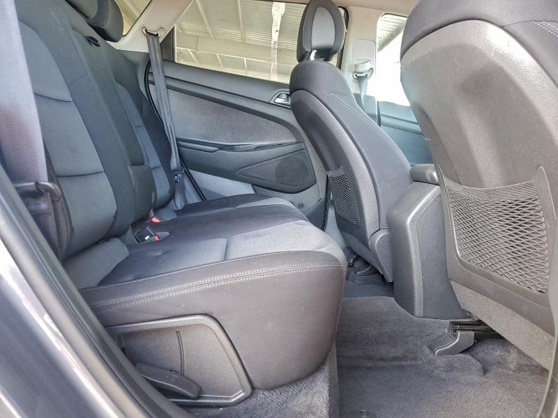 Фото 11 - HYUNDAI TUCSON