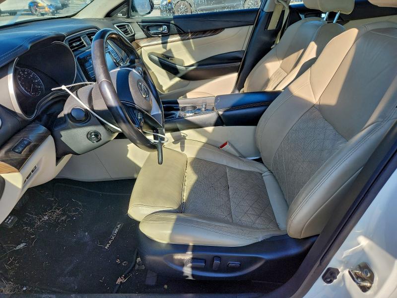 Фото 7 - NISSAN MAXIMA