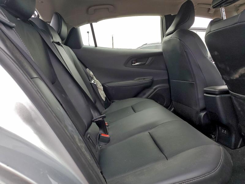 Фото 11 - TOYOTA PRIUS