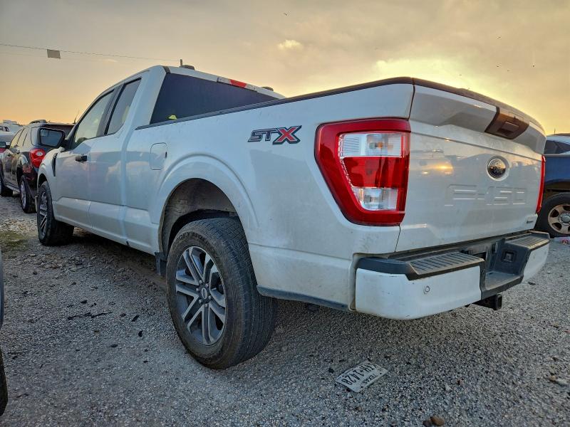 Фото 2 - FORD F150 STX