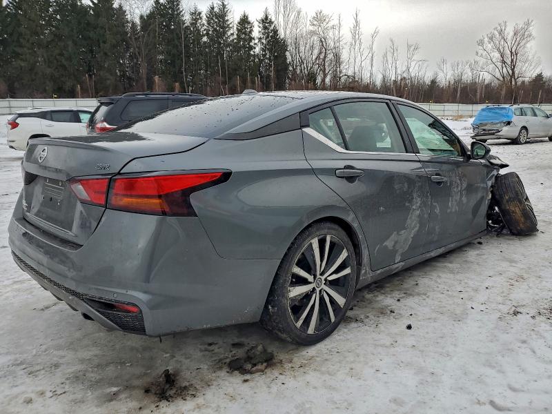 Фото 3 - NISSAN ALTIMA