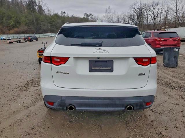 Фото 6 - JAGUAR F-PACE