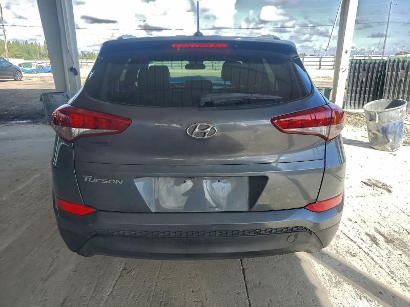 Фото 6 - HYUNDAI TUCSON