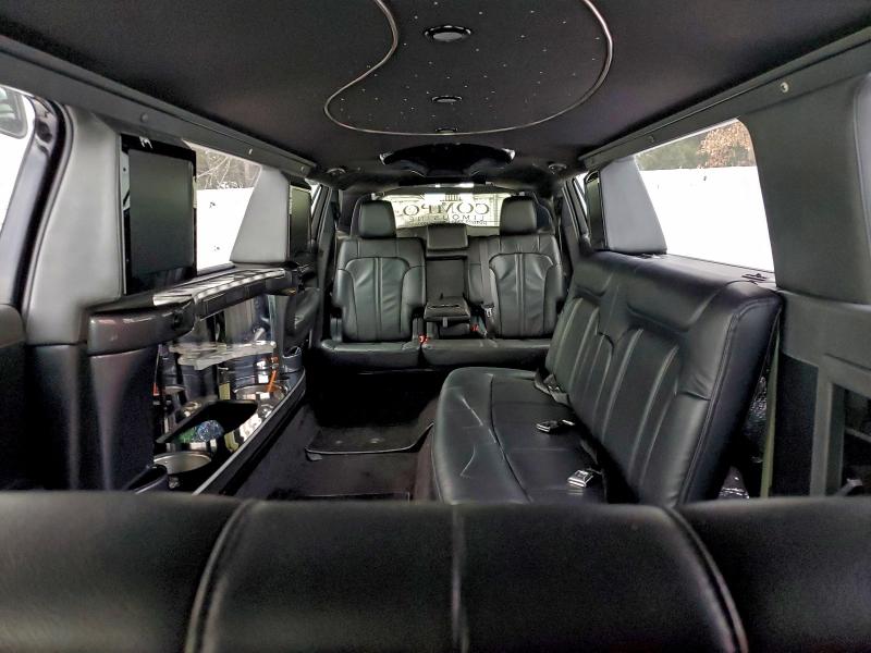 Фото 10 - LINCOLN MKT