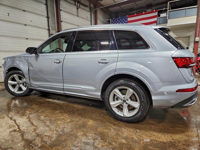 Фото 2 - AUDI Q7