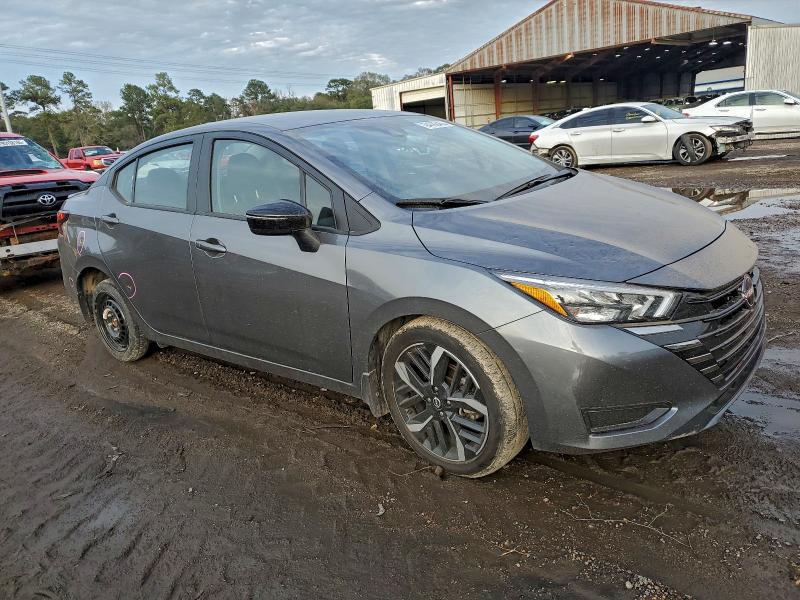 Фото 4 - NISSAN VERSA