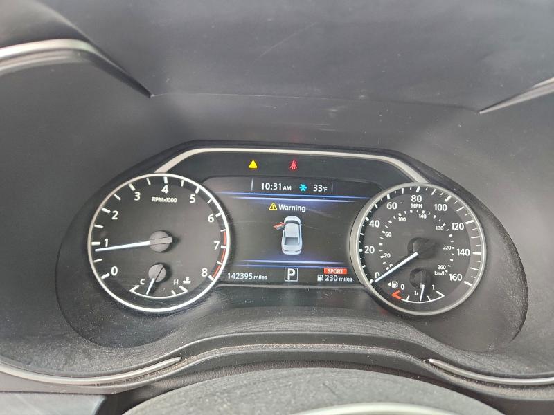 Фото 9 - NISSAN MAXIMA