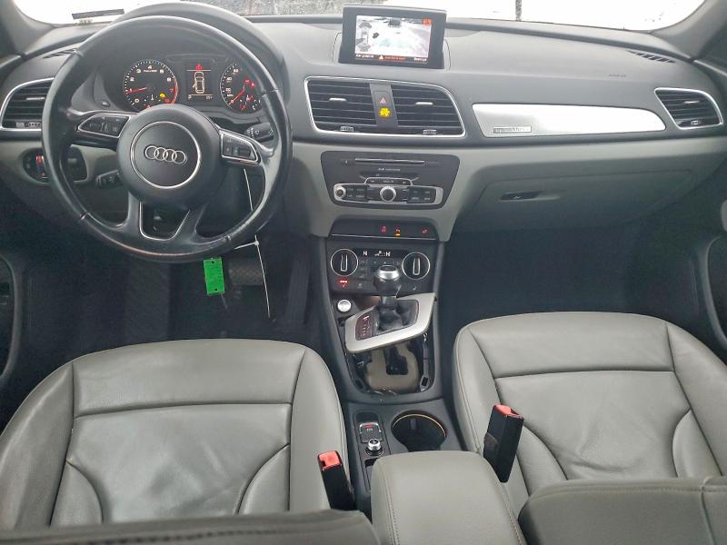 Фото 8 - AUDI Q3