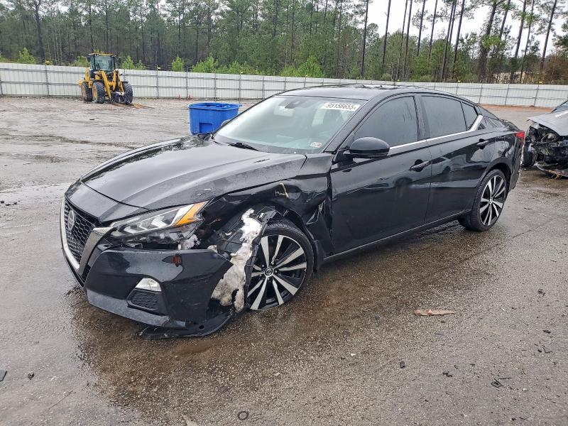 Фото 1 - NISSAN ALTIMA