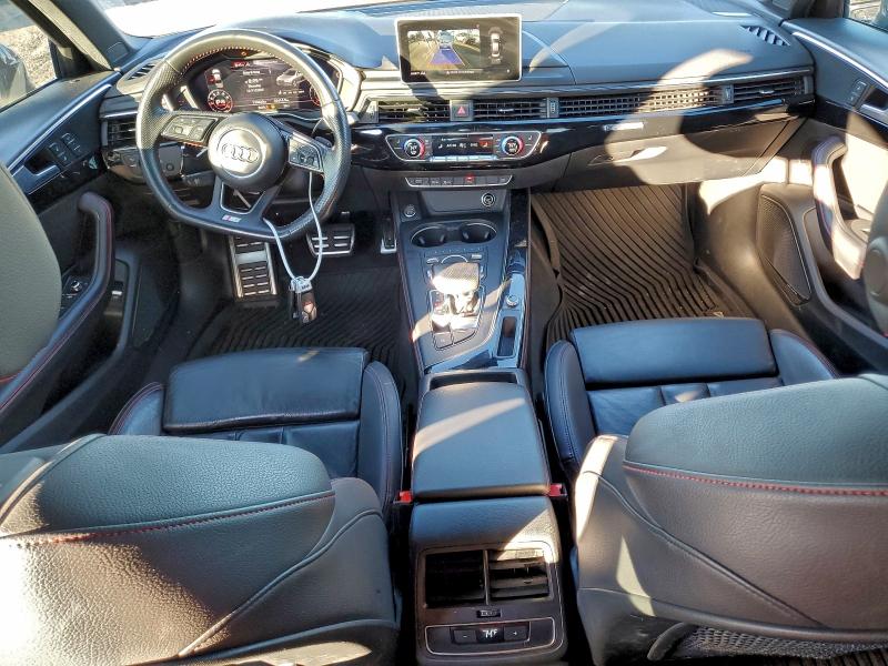 Фото 8 - AUDI A4