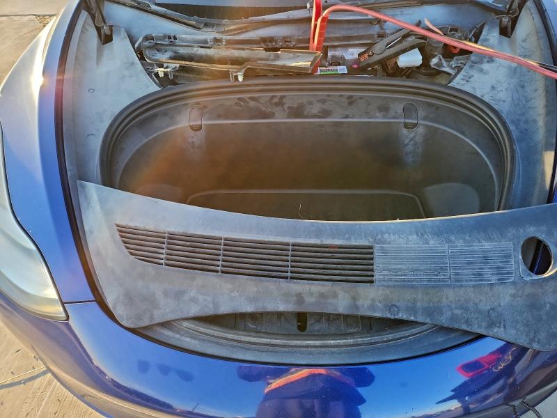 Фото 11 - TESLA MODEL 3