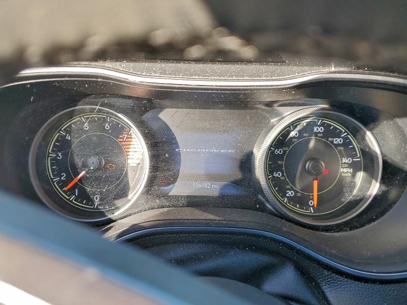 Фото 9 - JEEP GRAND CHER