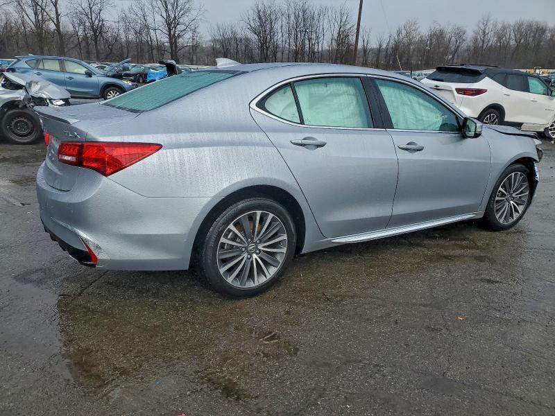 Фото 3 - ACURA TLX