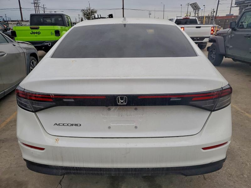 Фото 6 - HONDA ACCORD