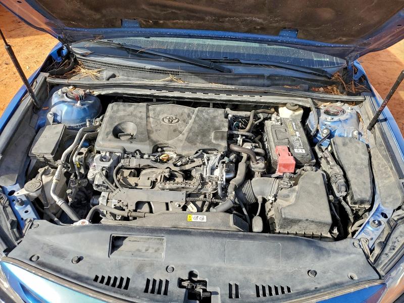 Фото 11 - TOYOTA CAMRY