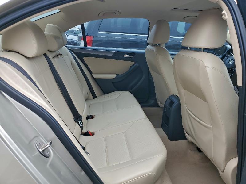 Фото 10 - VOLKSWAGEN JETTA