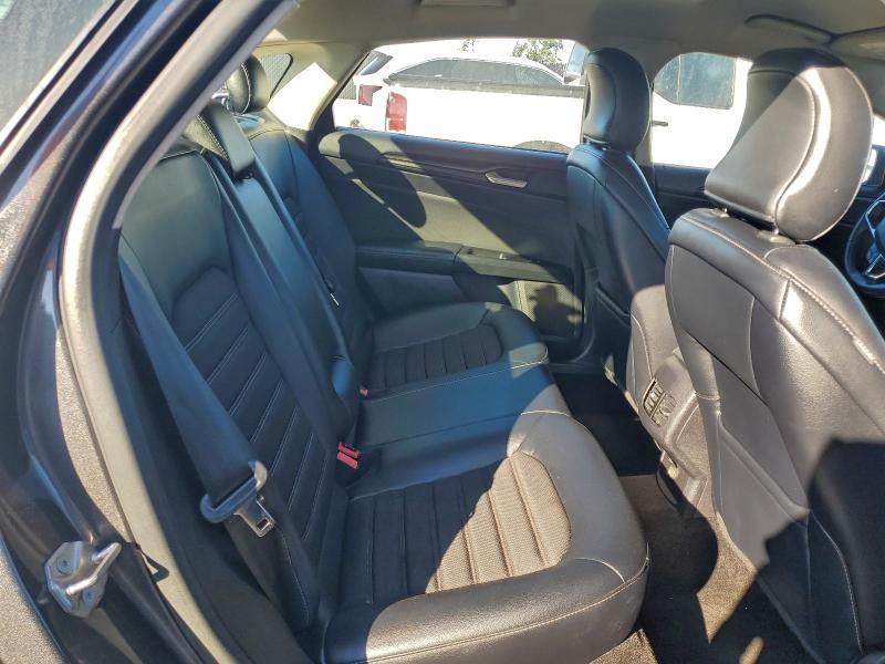 Фото 10 - FORD FUSION