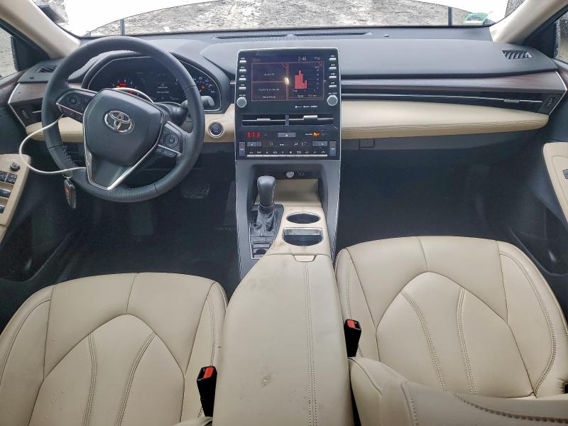 Фото 8 - TOYOTA AVALON