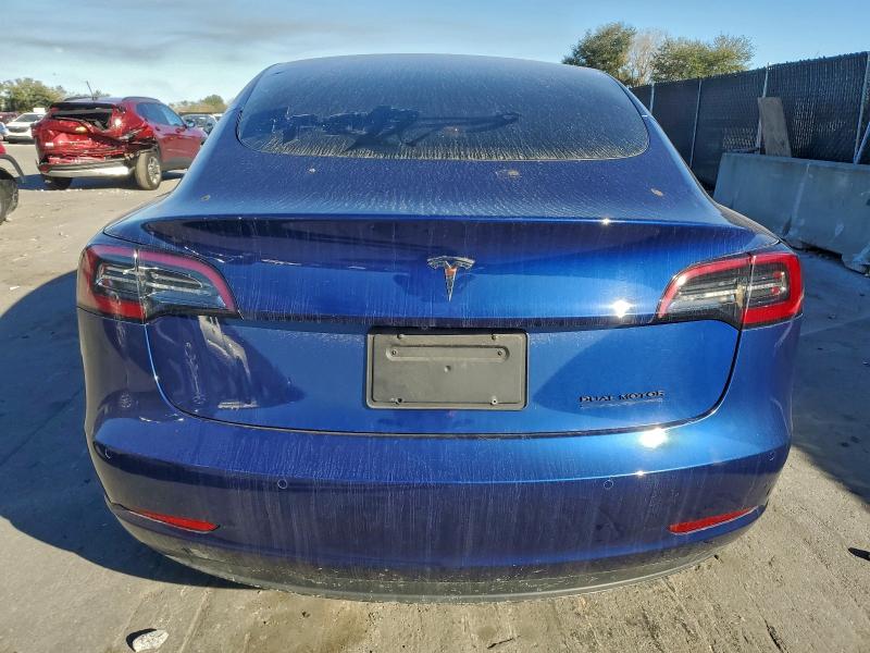 Фото 6 - TESLA MODEL 3