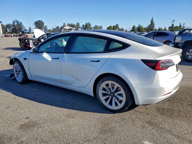 Фото 2 - TESLA MODEL 3