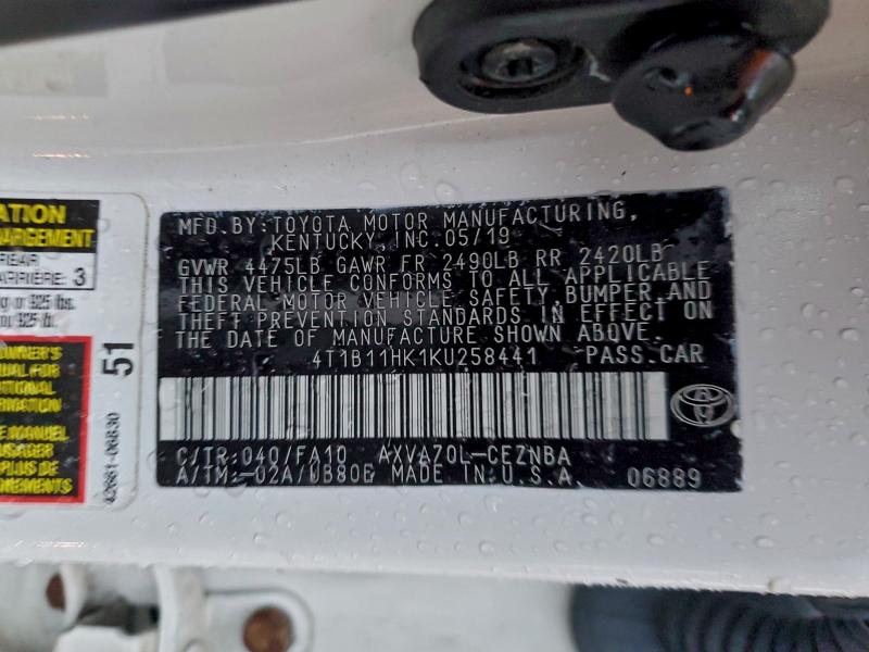 Фото 12 - TOYOTA CAMRY