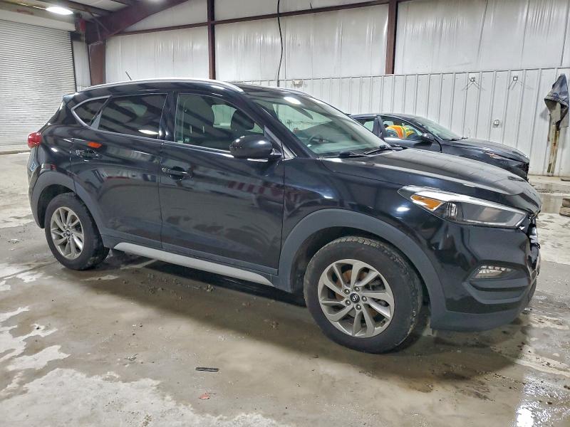 Фото 4 - HYUNDAI TUCSON